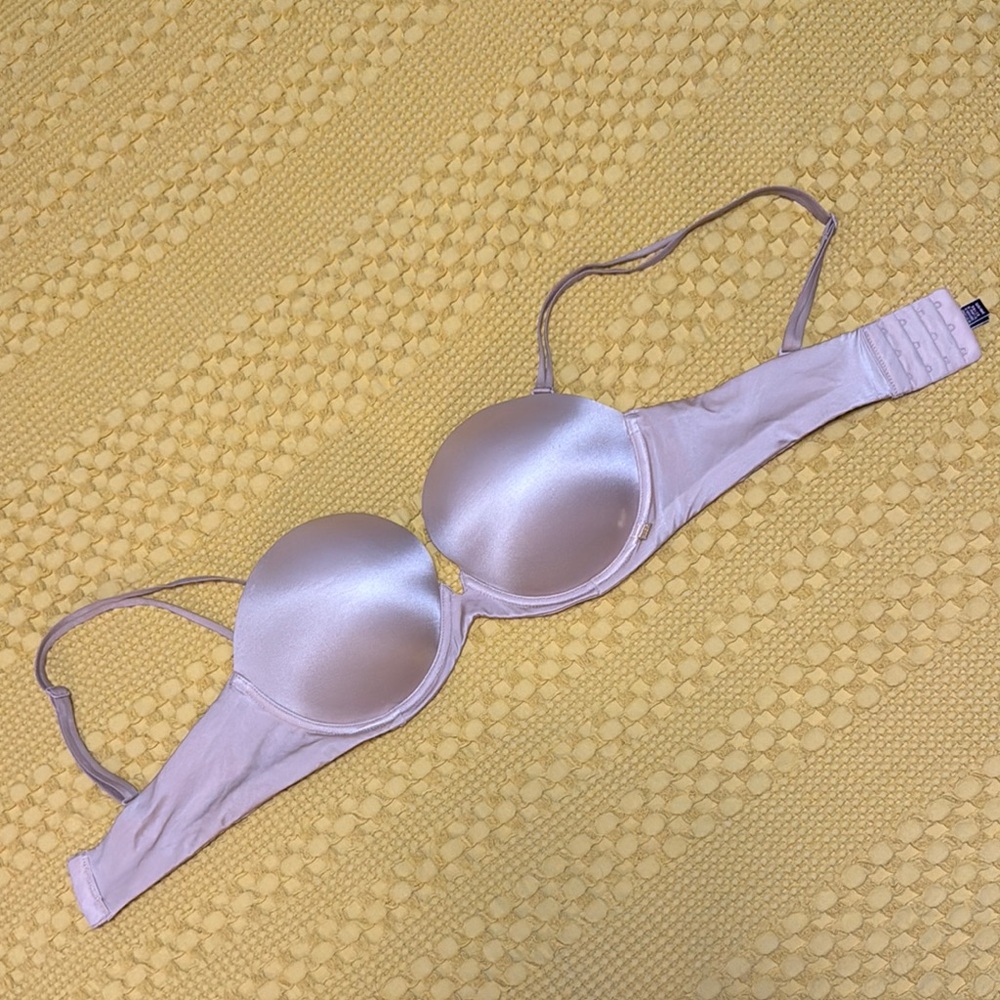 Silky skin tone Victorias Secret bra fully adjustable straps. Rarely worn. 34D